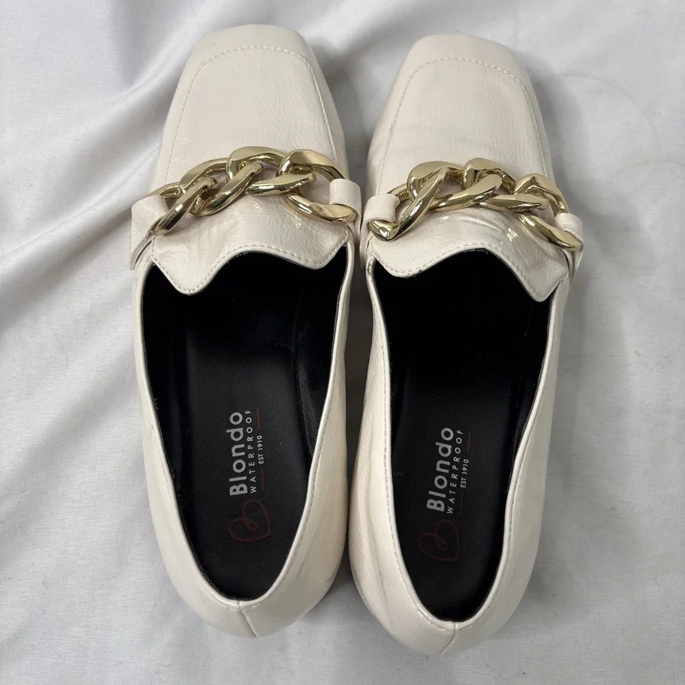 Blondo Sonny B3606 Slip On Bone Size 8M Women's Shiny Leather Waterproof Shoes‎